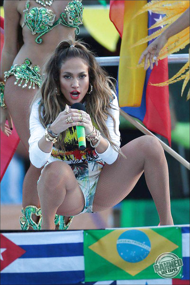 Jennifer Lopez Oops #26562996