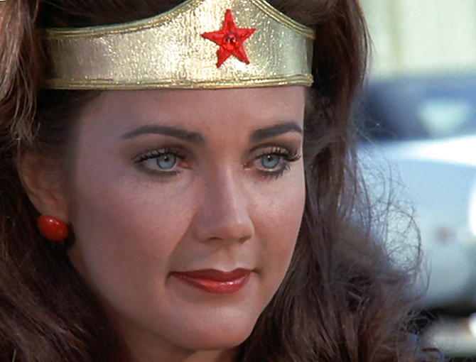 Lynda carter----real and fake
 #25846896