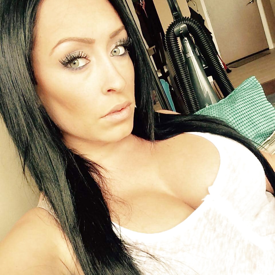 Pechugonas
 #29353877