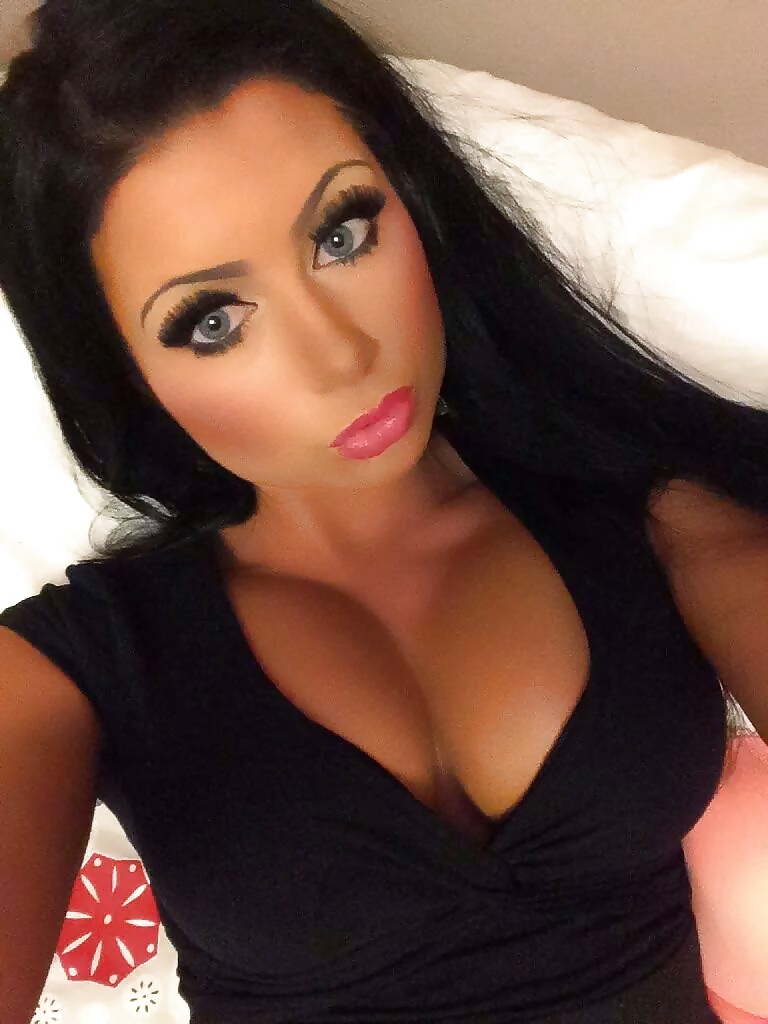 Pechugonas
 #29354153