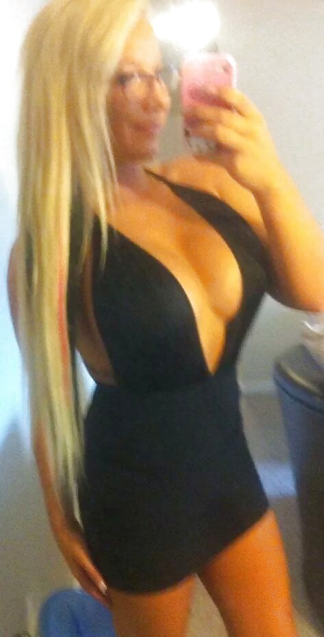 Pechugonas
 #29354249