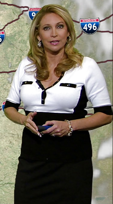 Weathergirl Tammie Souza #41007631