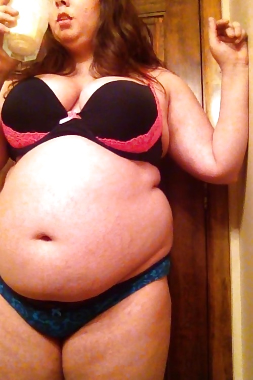BBW's, Big Bellies, Weight Gainers, Big Tits #26109637
