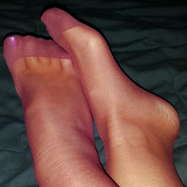 素晴らしいナイロンフィート
 #39639289