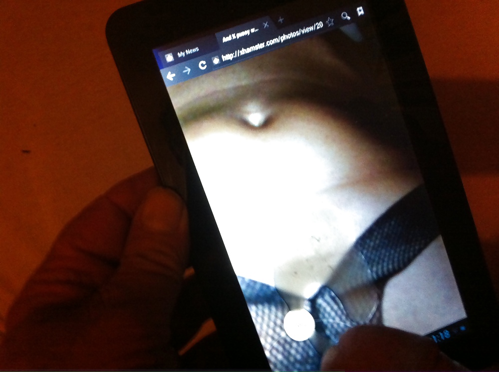 魅力的な女性
 #37986947