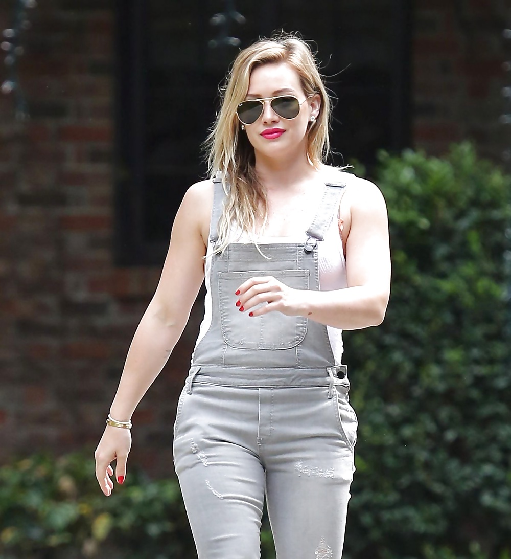 Hilary duff
 #27932662