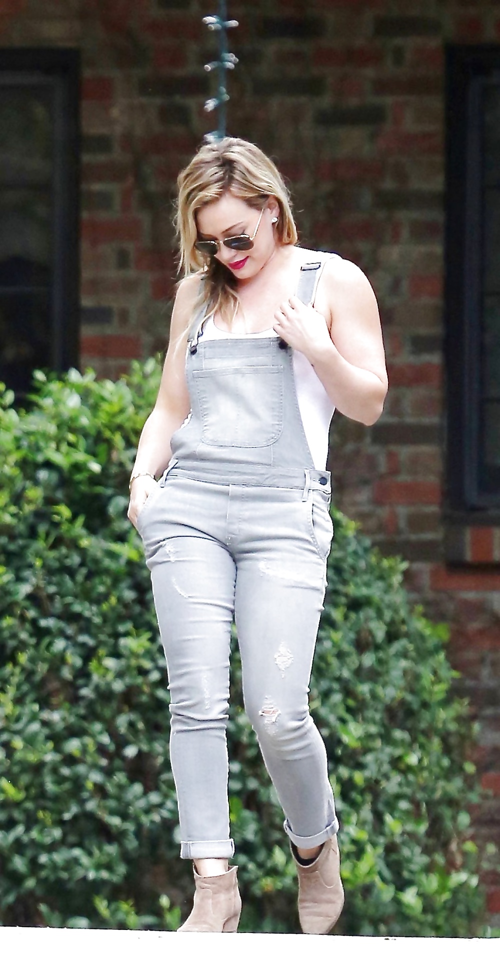 Hilary duff
 #27932679