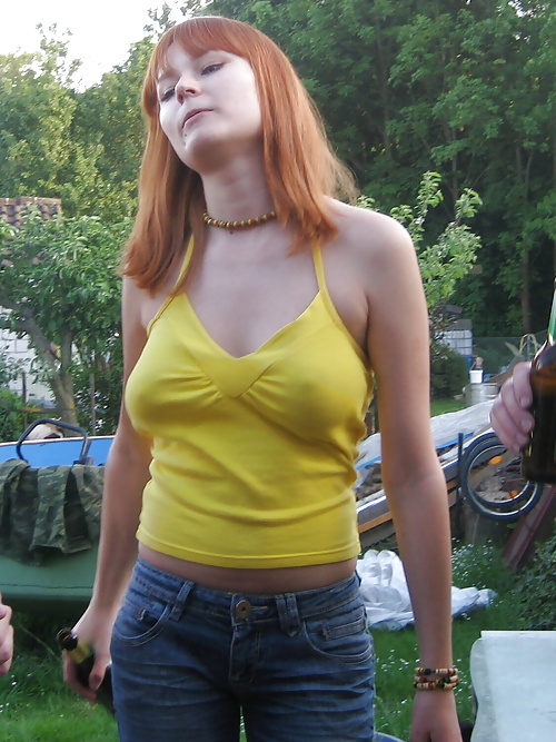 ブラジャーなしの7
 #29524402