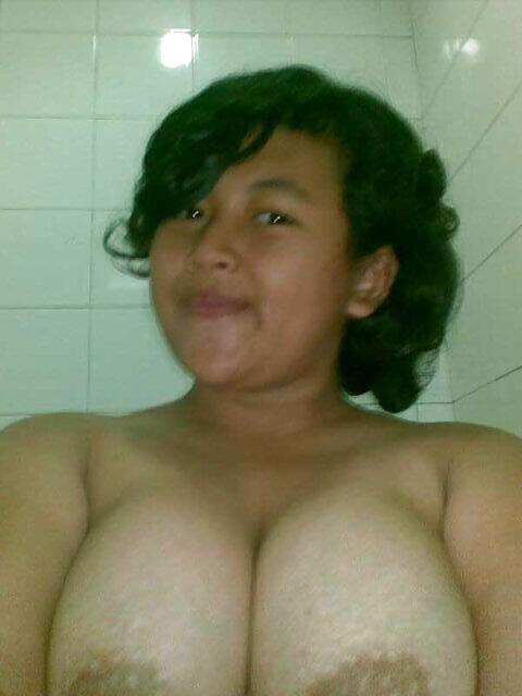 Anggun fom indonesia
 #26103254