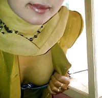 ヒジャブ 2013
 #23722415