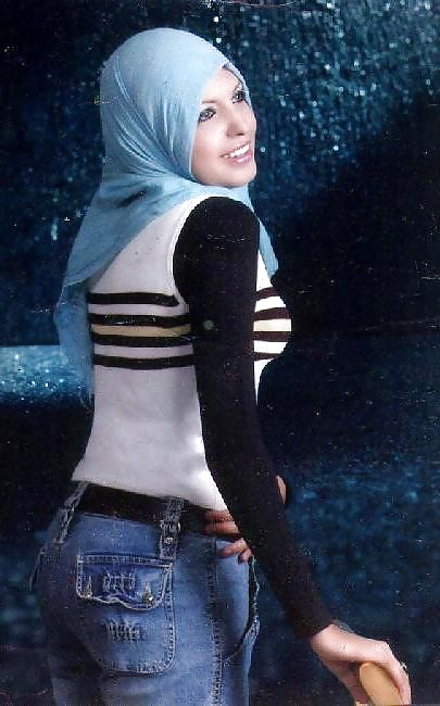 ヒジャブ 2013
 #23722424