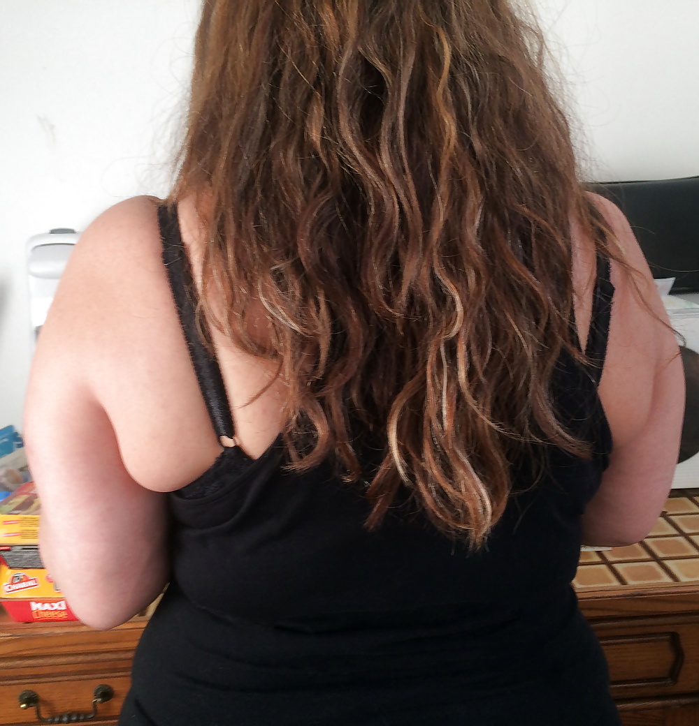 2人の女性が自宅で2回目のセックスをしています。
 #30806081