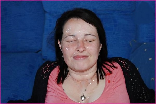 Recibiendo un facial de proteínas
 #31149209
