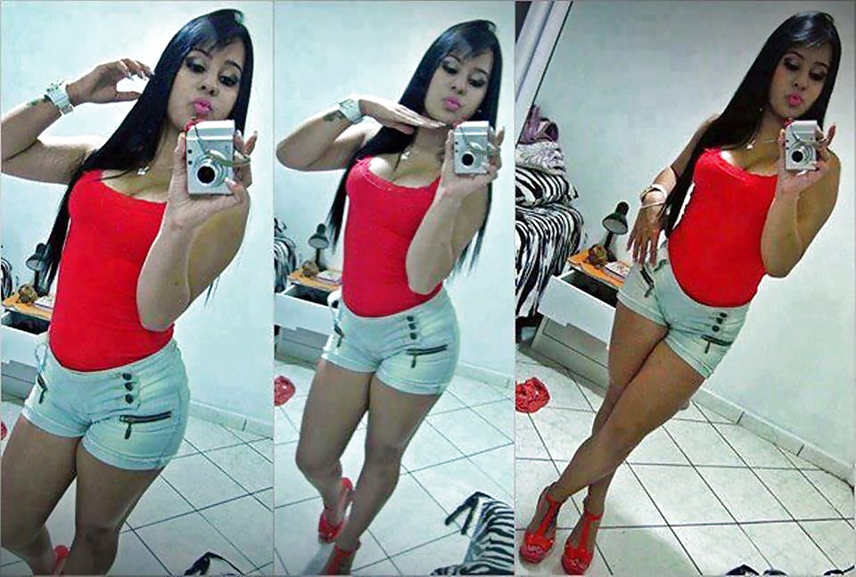 ヴァカンスのためのベッドメイキング
 #31744289