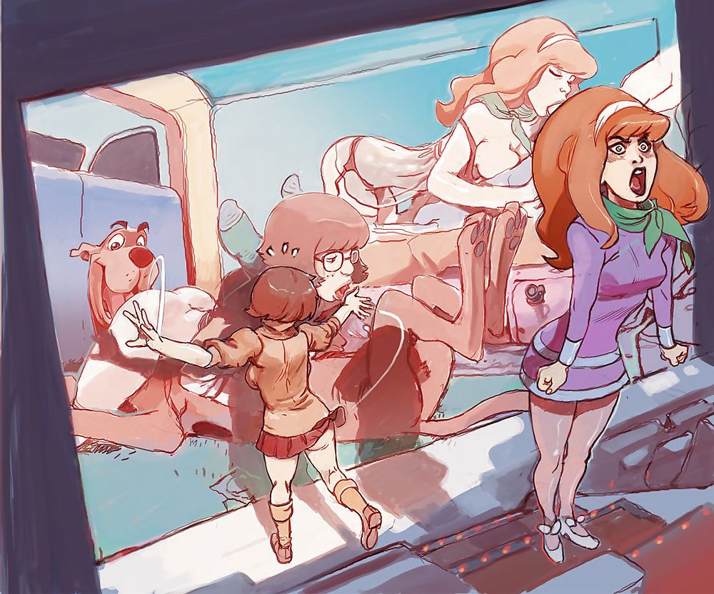 Toons top
 #37694216