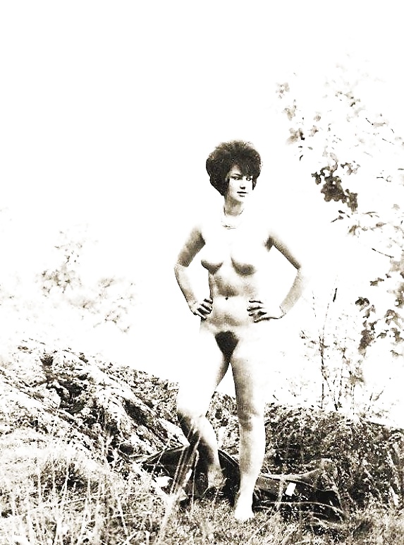 Vintage Schwarzweiss-Fotos Nackter Frauen #30610806