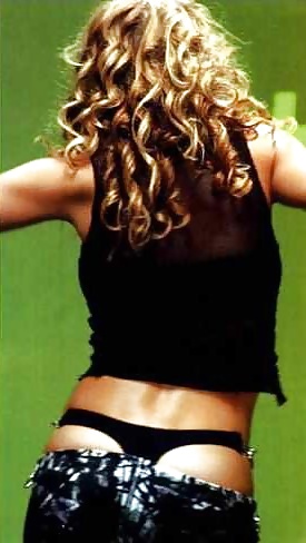 Paulina Rubio #28580346