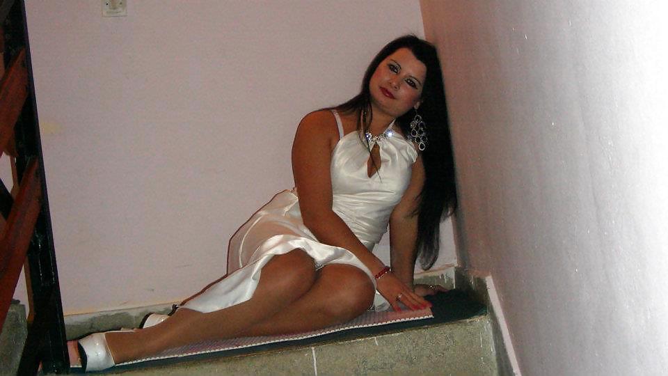 彼の側に座るために
 #36755782