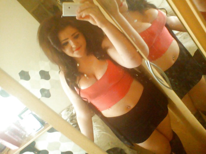 淫乱女3
 #24308738