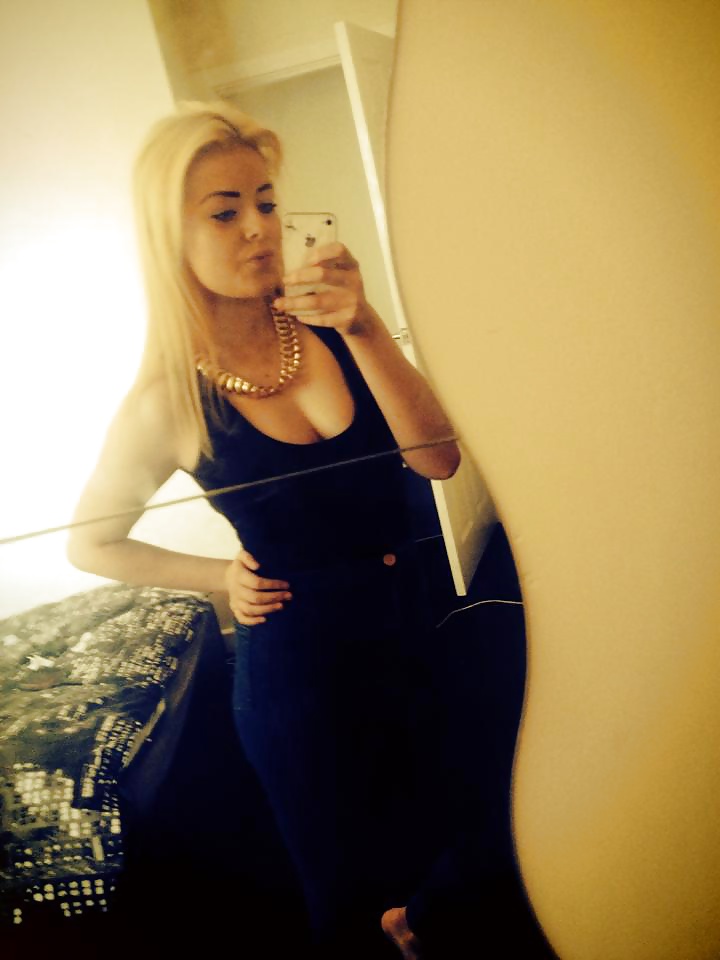 淫乱女3
 #24308878