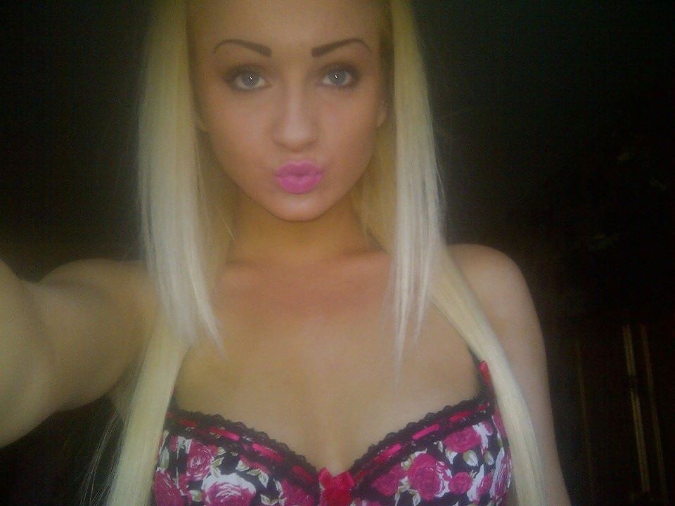 淫乱女3
 #24309003