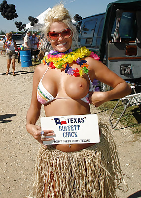 Putas hambrientas de pollas
 #39087400