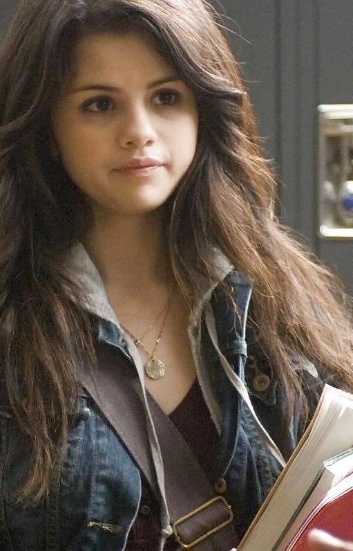 Selena Gomez #29865262