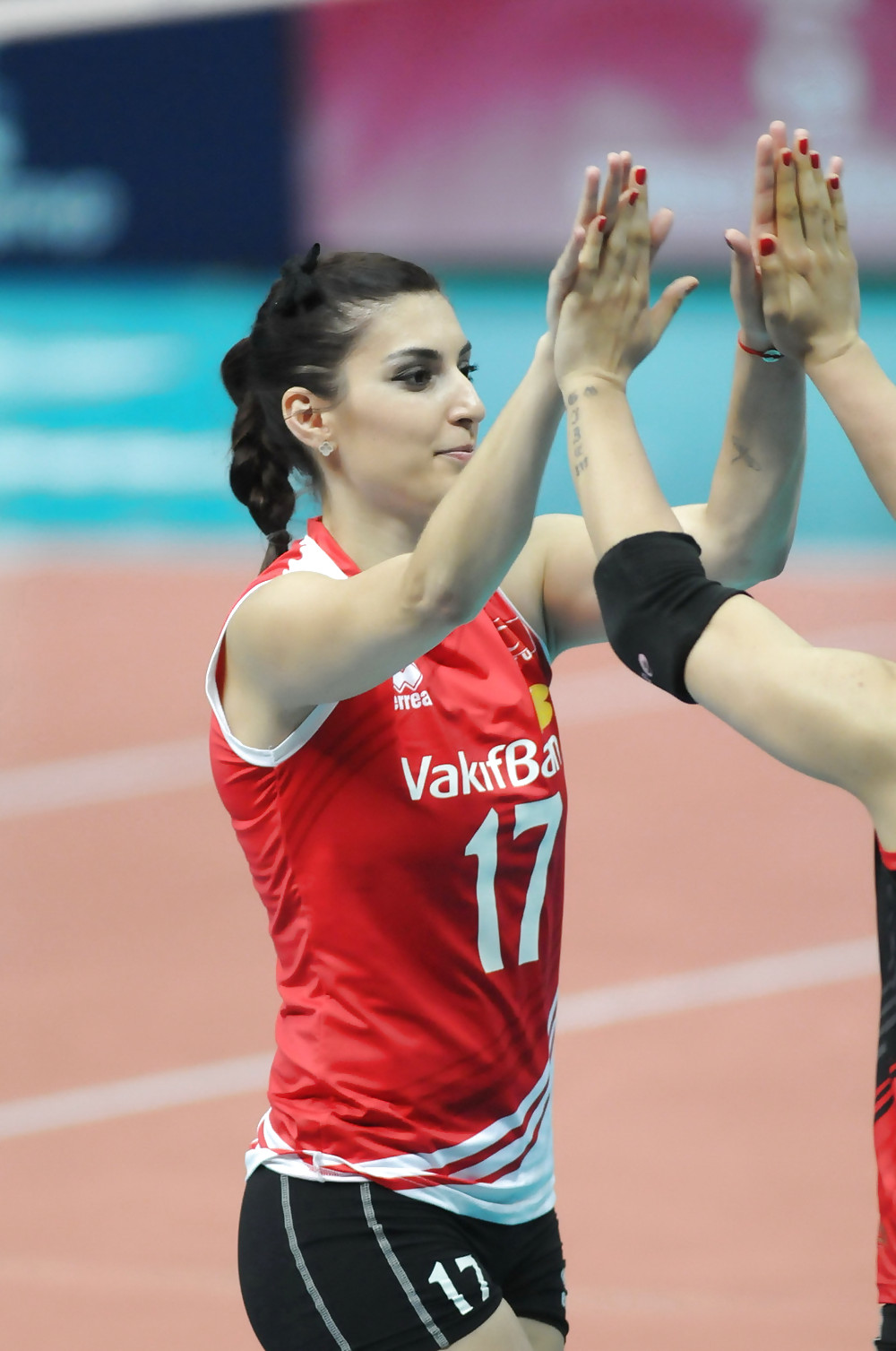 Neslihan demir vol.2
 #22980409