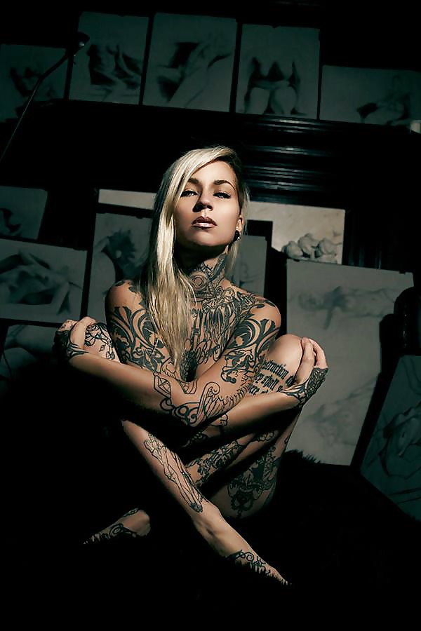 Tattoo girl #39630253