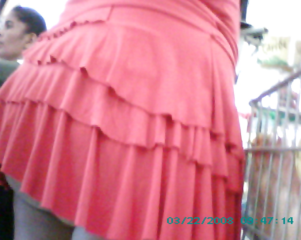 Milf exhib in market esposa exibindo no mercado mini skirt 2 #28948974