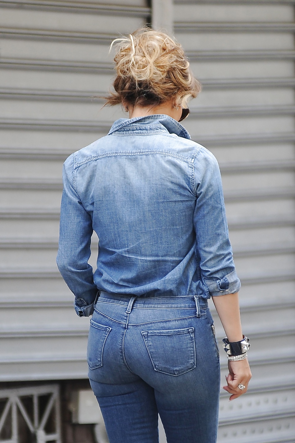 Jennifer Lopez Butin En Jeans #32194190