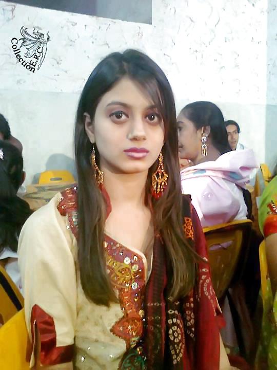 Indian and Pakistani teen slut - stohlen facebook pix #37656283