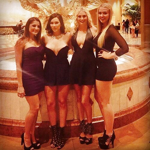 Hotties In Den Kleidern 6 #40490330