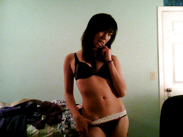 Desperate Asian Girlfriend gets naked for her lover #41100495