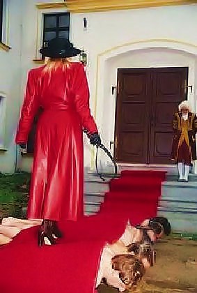 女性の支配 4
 #33527628