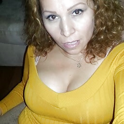 Gorgeous cougar latina
 #41128584