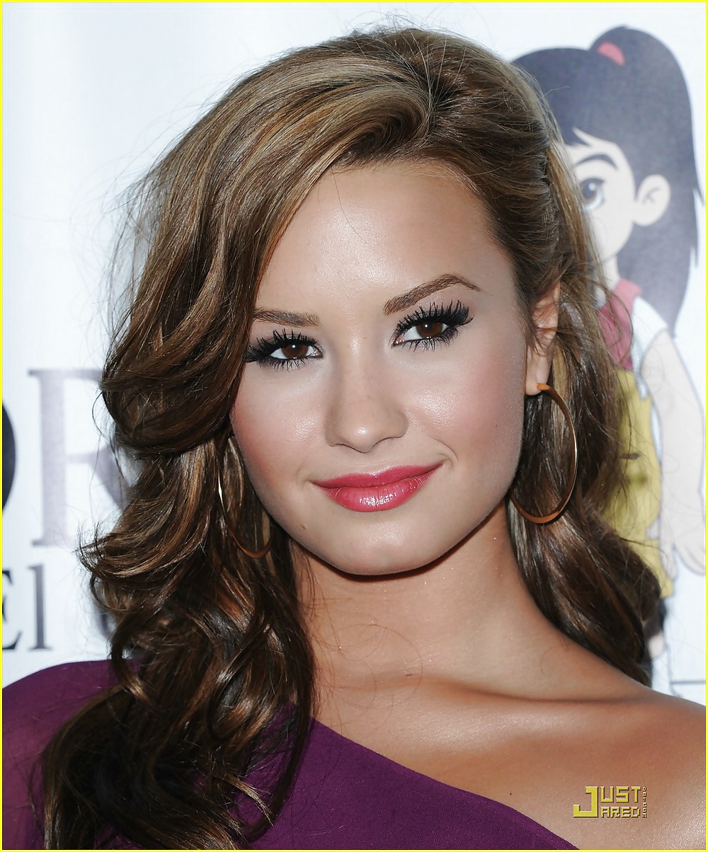 Demi Lovato #36249919