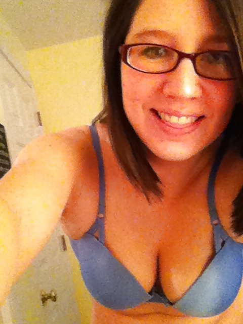 リンジー 
 #27611635