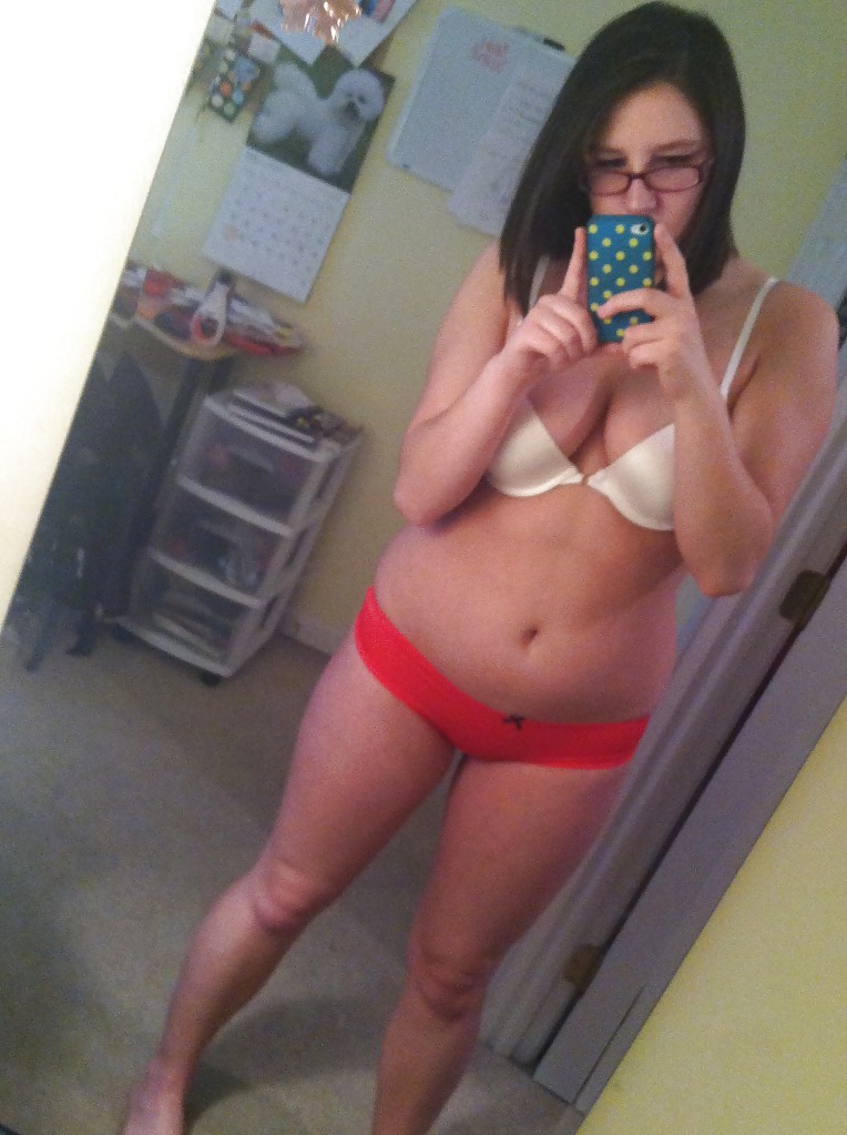 リンジー 
 #27611649