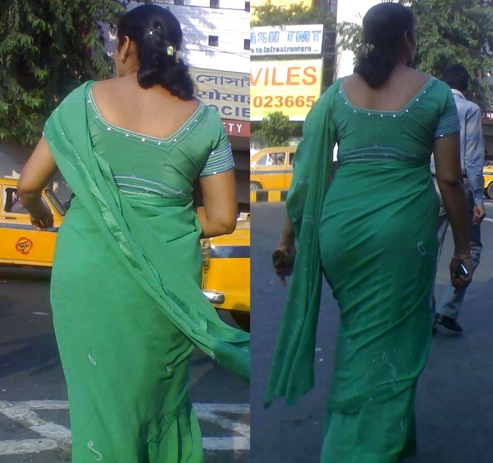 Indian Aunty #24131979