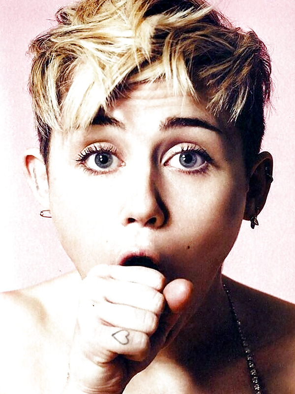 Miley cyrus bangerz tour promos
 #24963642