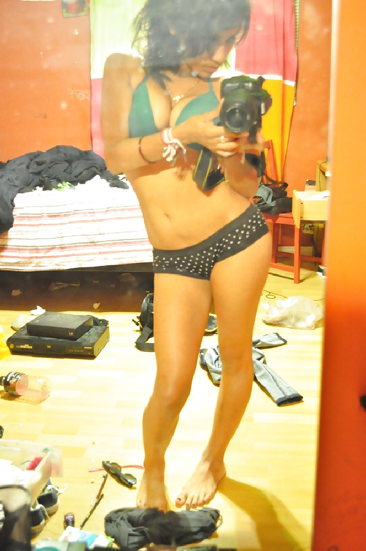 Paki teen
 #37482713