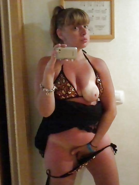 Selfies amateur 19
 #32674703