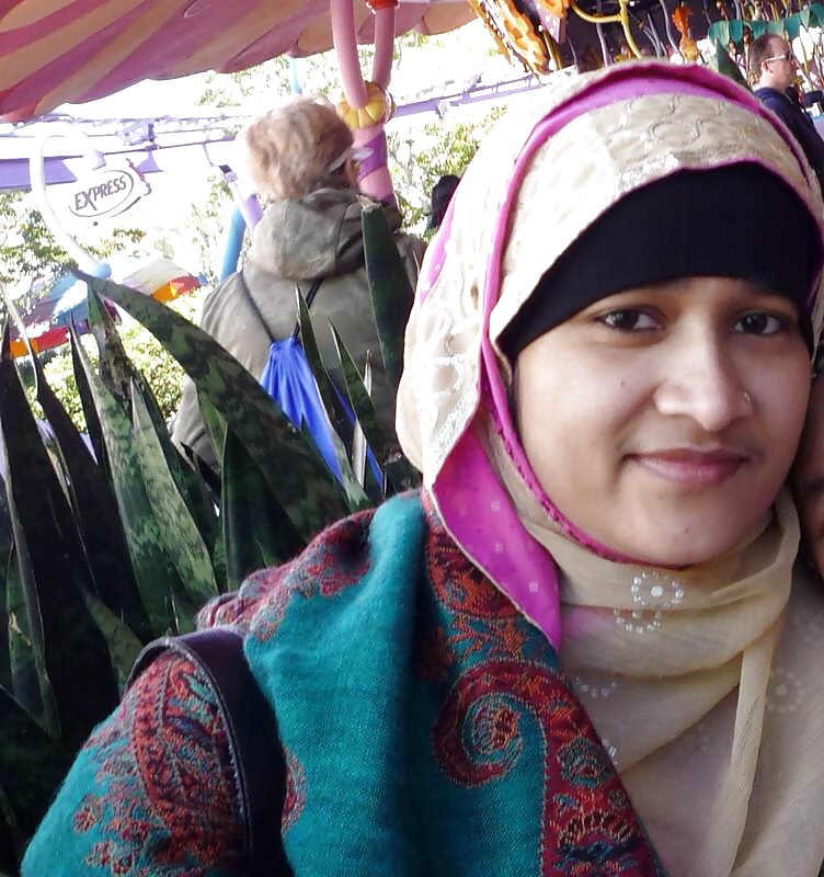 Runa sexy
 #23354857