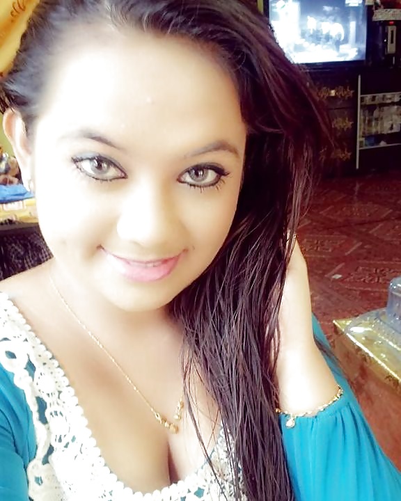 Awek Chubby 05 #33792892