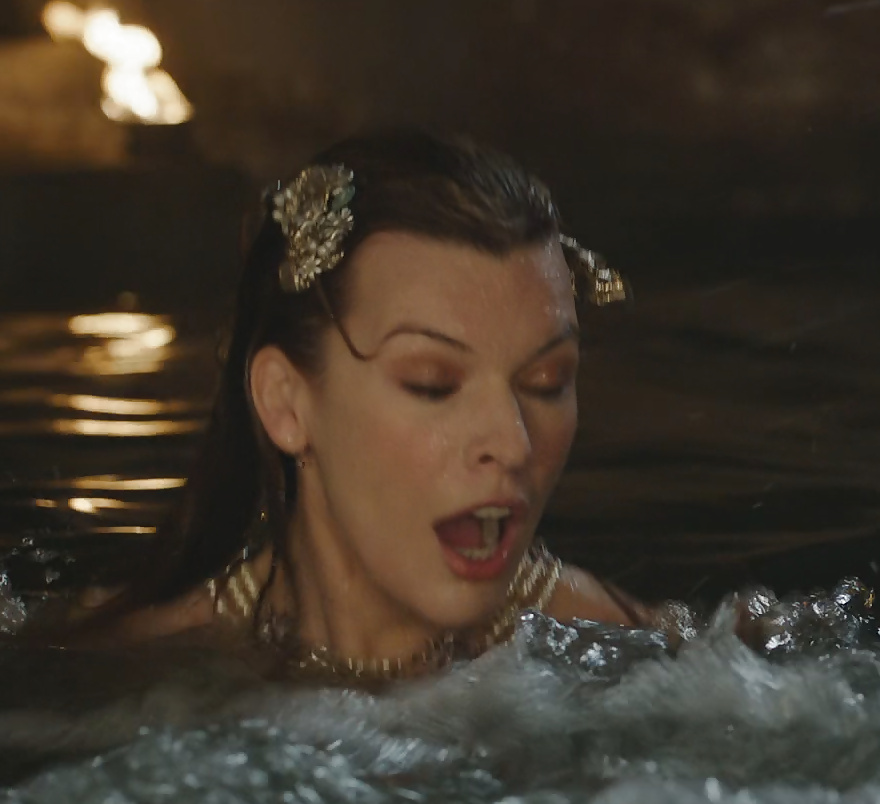 Milla Jovovich #38835885
