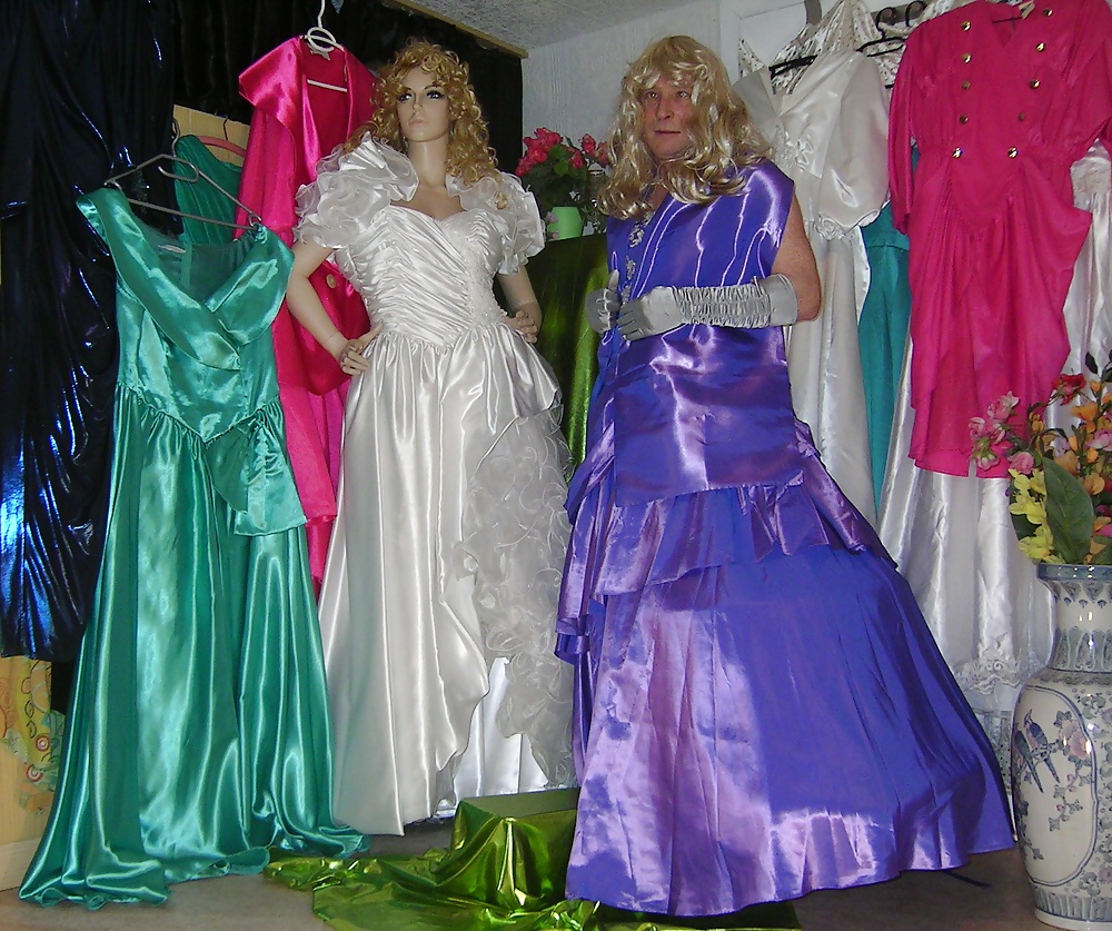 Franzi liebt geile Kleider #38528332