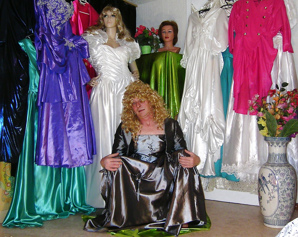Franzi liebt geile Kleider #38528373