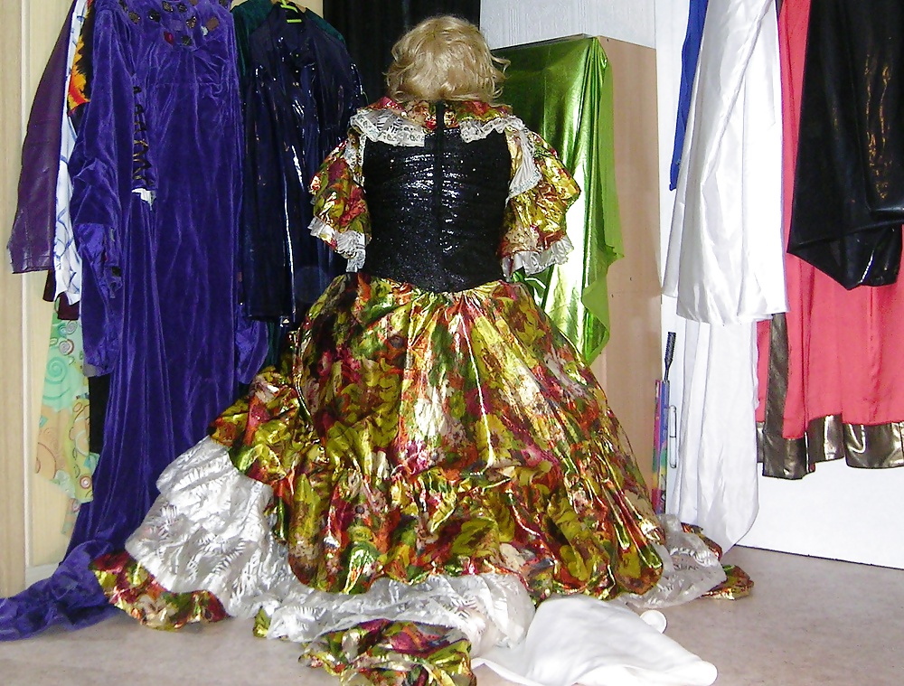 Franzi liebt geile Kleider #38528465