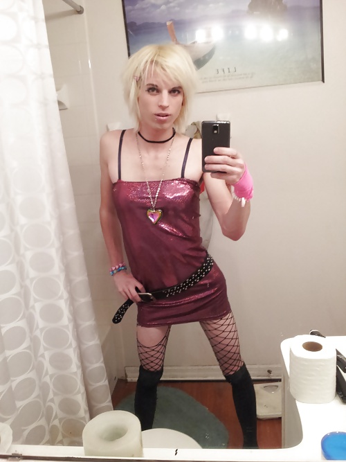 Crossdressers and transvestites 18.02.2014 #24295350